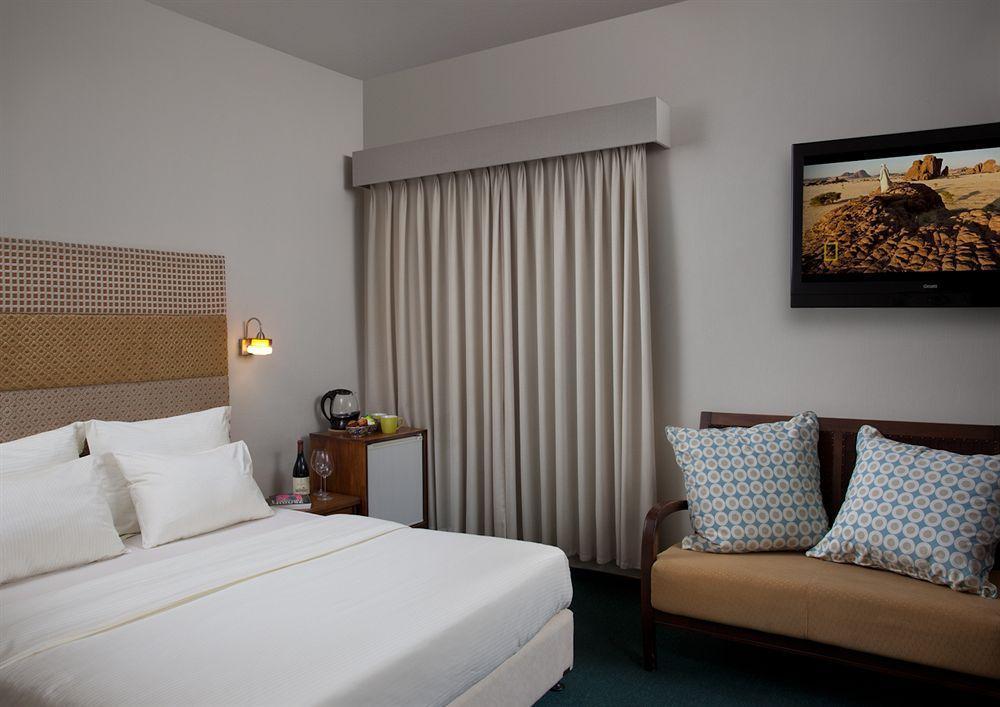 Shtarkman Erna Boutique Hotel Nahariya Exterior foto