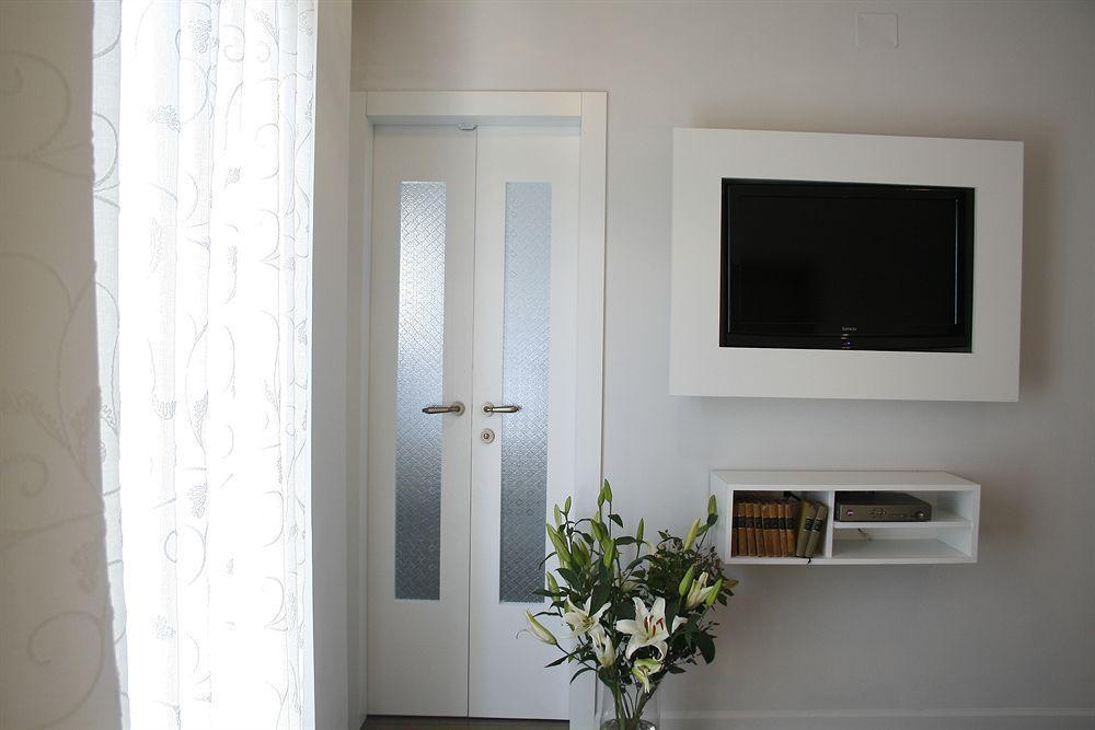 Shtarkman Erna Boutique Hotel Nahariya Exterior foto